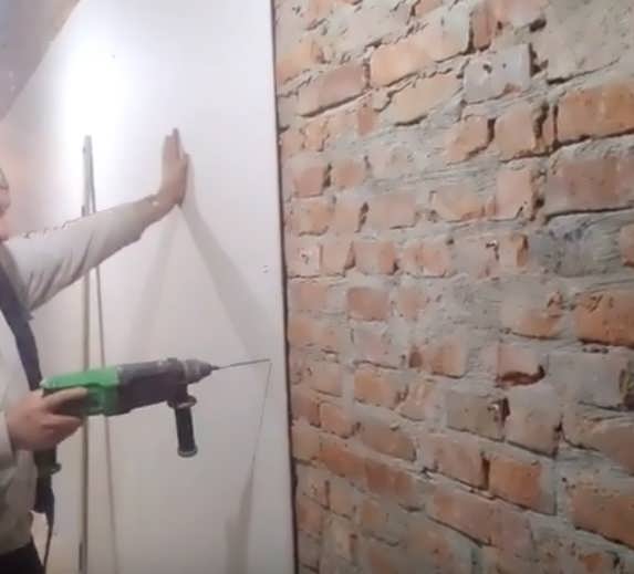 Крепление гипсокартона на монтажную пену к стене: видео