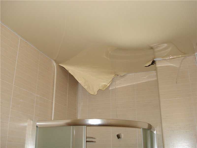 Реечный потолок в ванной комнате - достоинства и недостатки