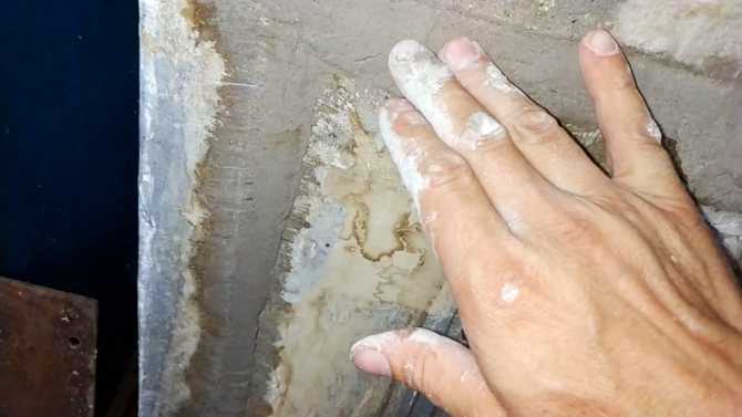 Почему трескается глина на печке при высыхании