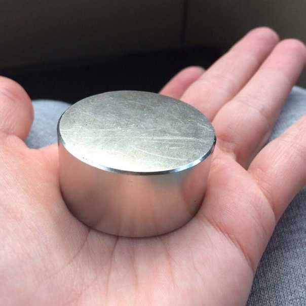 Как размагнитить-намагнитить отвёртку или металлический предмет при помощи магнита