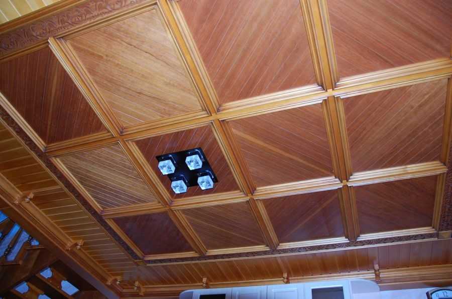Решение из прошлого — деревянные кессонные потолки