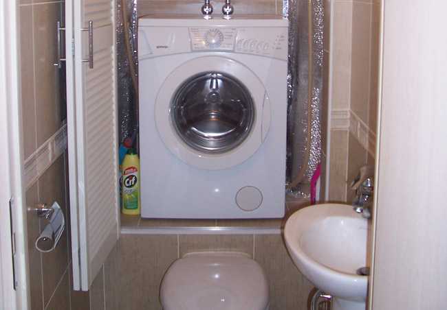 Как установить стиральную машину в коридоре – правила и секреты