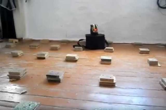 Как правильно выровнять бетонный пол в квартире своими руками