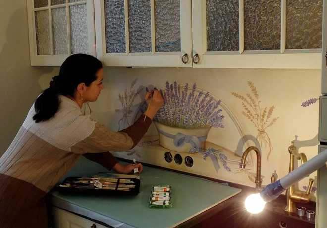 Декор предметов роспись роспись по ткани трафаретная техника ткань