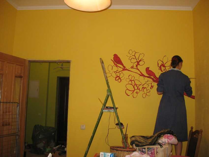 Рисунки на стене в квартире своими руками: самые интересные варианты