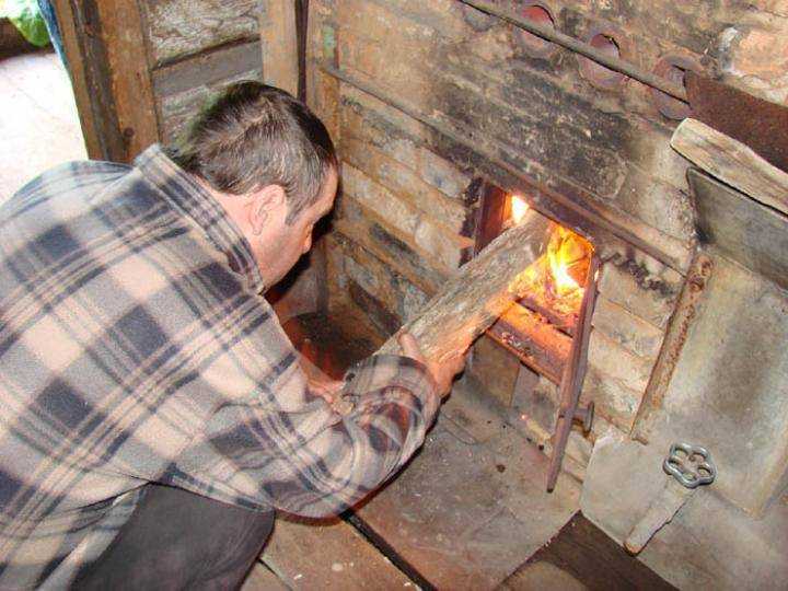 Как правильно топить печь дровами │ как правильно топить русскую печь