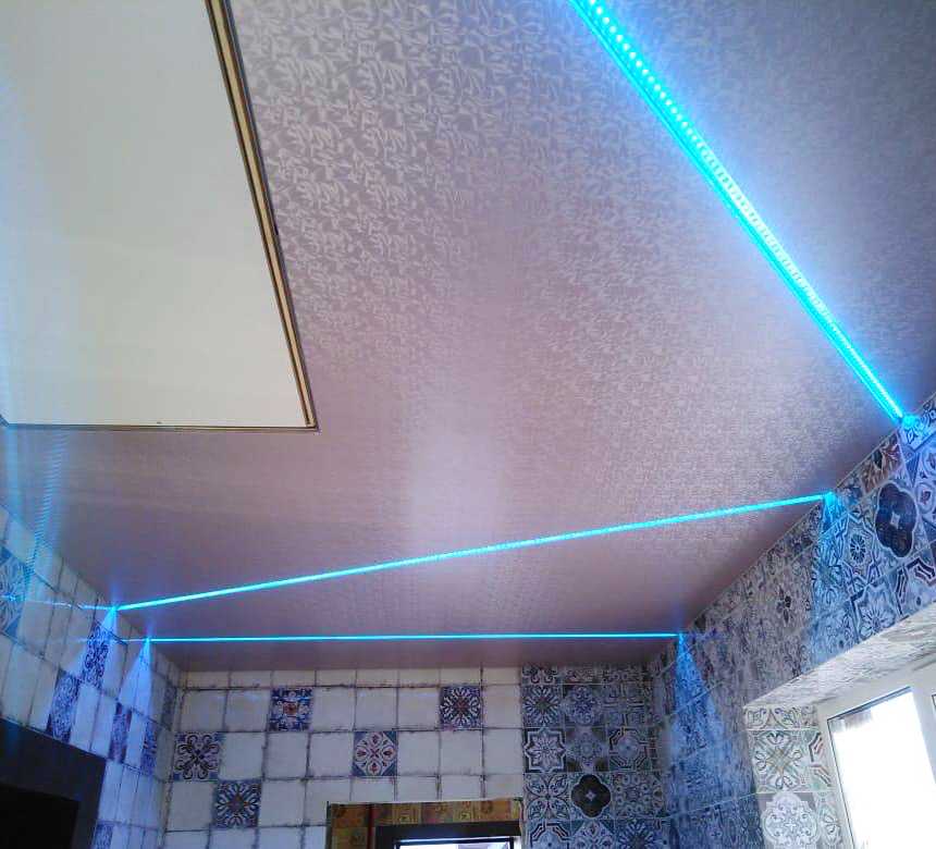 Как сделать подсветку в потолке правильно