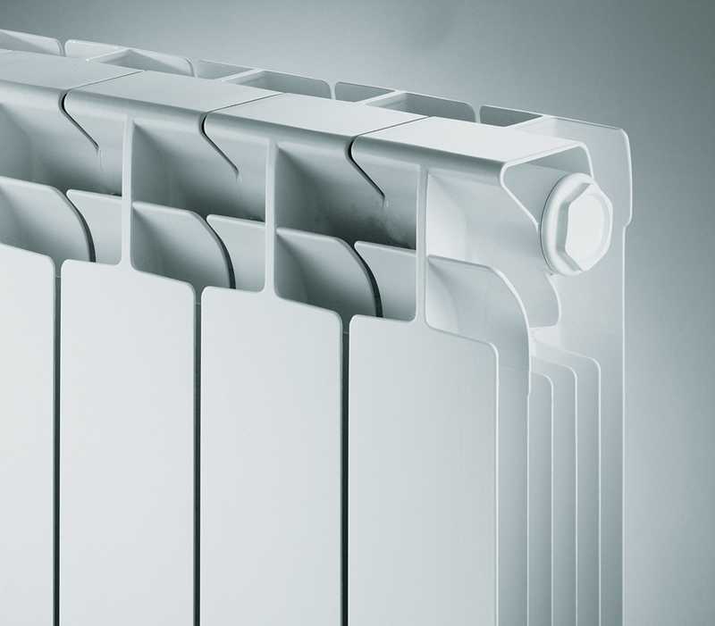 Какие радиаторы отопления лучше: алюминиевые или биметаллические?