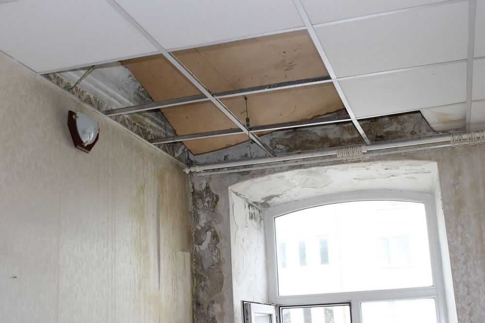 Ремонт потолка в сталинке с деревянными перекрытиями - о нюансах в строительных работах