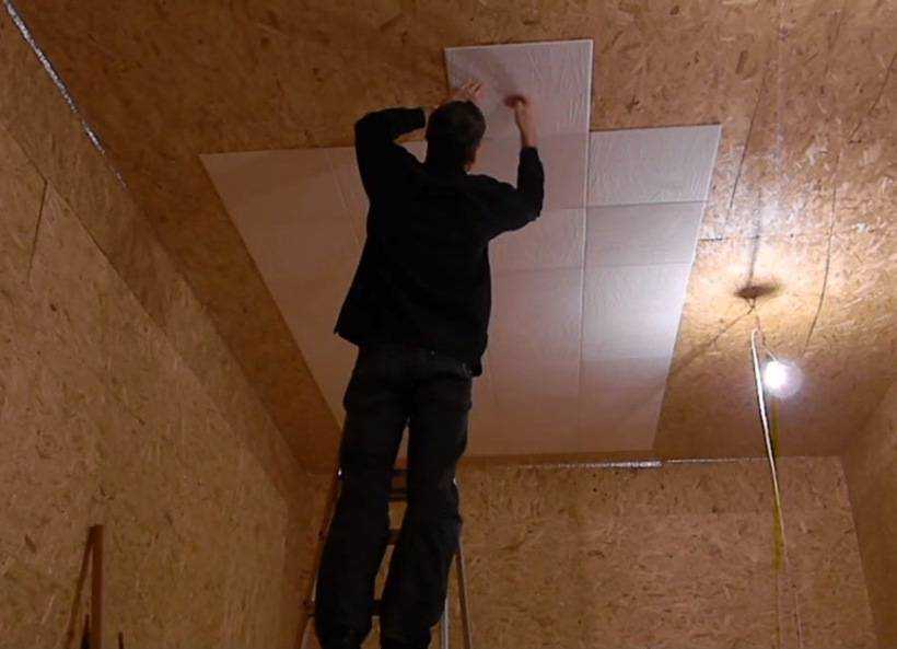Чем покрыть потолок в квартире: популярные варианты