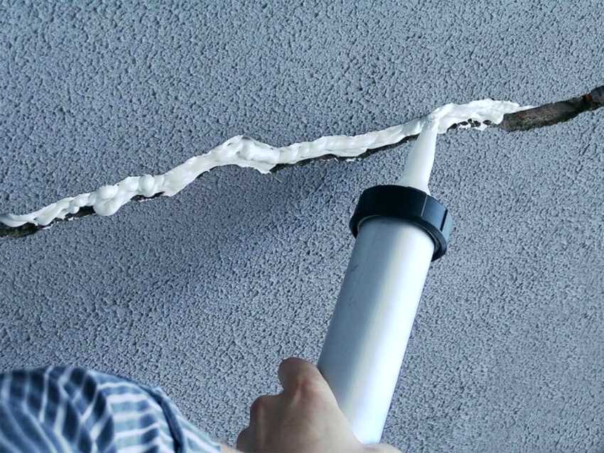 Что делать, если есть трещины в доме, как устранить активную трещину, как предотвратить появление трещин.