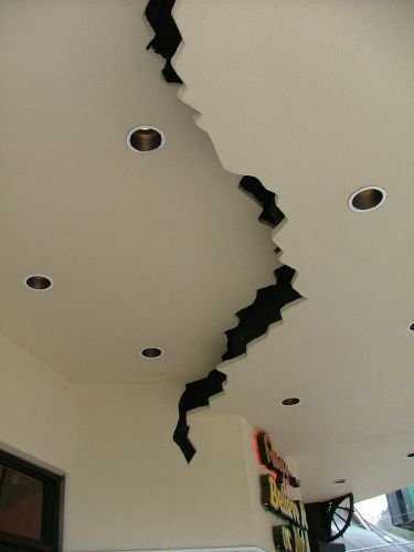 Ремонт потолка из гипсокартона своими руками: видео, заделка швов и дырок