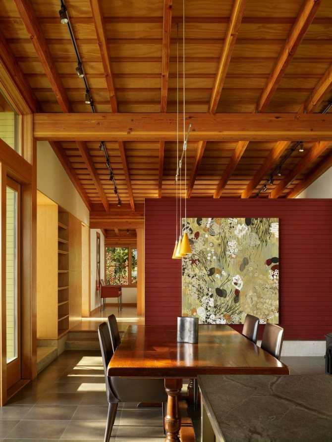 Деревянный реечный потолок с подсветкой своими руками: фото и цена из брусков с отделкой
