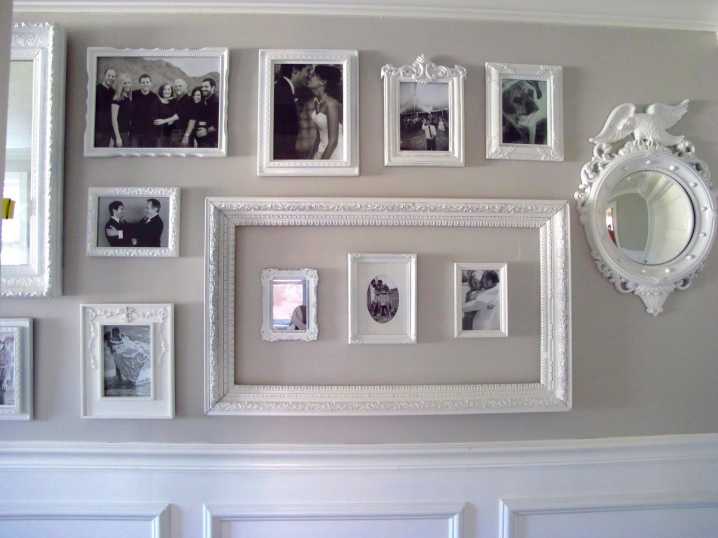 Оформление стены фотографиями в рамках: как повесить красиво на стене, расположение рамок разных размеров, композиция
 - 39 фото
